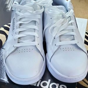 Men Adidas Shoes